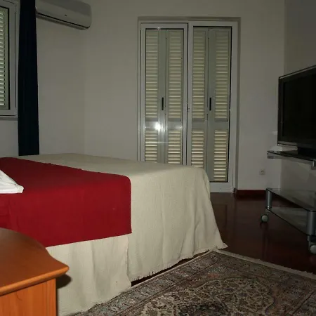 Issa Apartman *