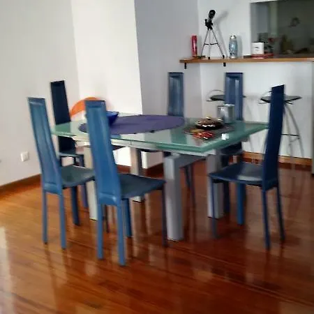 Issa Apartman Apartament *